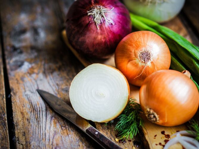 onion for the treatment of prostatitis